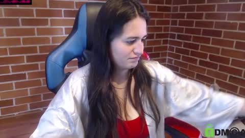 Leia online show from 07-22-26, 03:04
