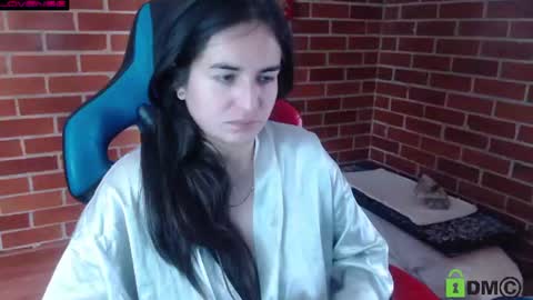 Leia online show from 07-29-26, 02:04