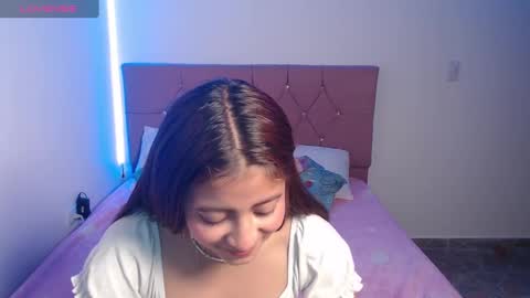Snapshot of princess145gg chatting on 01-17-25, 10:33 hanna online show from 01-17-25, 10:33