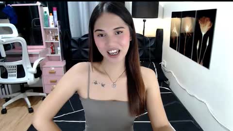 Snapshot of princess_018 chatting on 10-15-25, 01:39 Shane online show from 10-15-25, 01:39