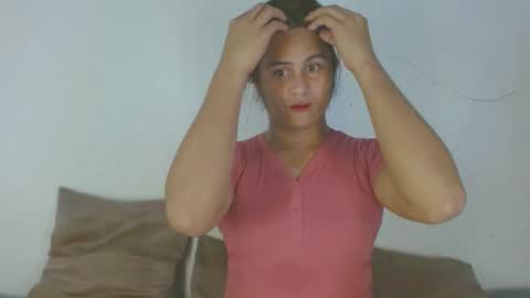 Snapshot of princess_cumxx chatting on 01-08-25, 07:24 Kylie online show from 01-08-25, 07:24