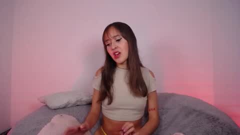 Emily online show from 01-08-26, 04:09