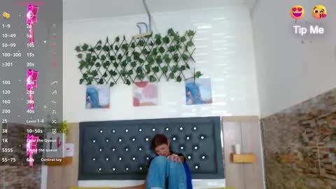 Princess Martinez online show from 10-23-25, 04:06