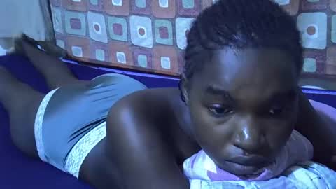 Snapshot of princess_scovia chatting on 11-17-25, 10:43 princess_scovia online show from 11-17-25, 10:43