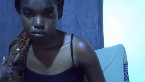 Snapshot of princess_scovia chatting on 12-14-25, 11:15 princess_scovia online show from 12-14-25, 11:15