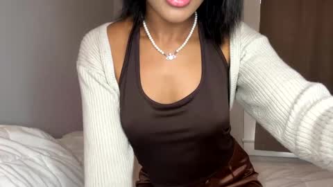 Snapshot of princessaleah chatting on 12-02-24, 05:59 Princess Aleah online show from 12-02-24, 05:59