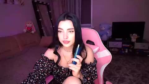 Snapshot of princessamira1 chatting on 10-04-25, 03:10 princessamira1 online show from 10-04-25, 03:10