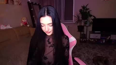 Snapshot of princessamira1 chatting on 10-10-25, 03:00 princessamira1 online show from 10-10-25, 03:00