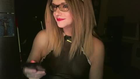 Snapshot of princessavery69 chatting on 01-18-26, 07:45 Princess Avery online show from 01-18-26, 07:45