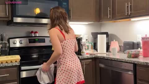 Snapshot of princessbaby525 chatting on 02-09-26, 04:00 Sable online show from 02-09-26, 04:00