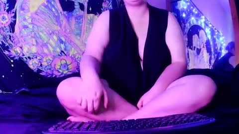 NOTYOURTYPICALBARBIE online show from 06-21-26, 07:05