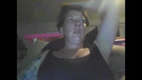 Snapshot of princessdaisy182 chatting on 10-10-25, 01:37 Daisy online show from 10-10-25, 01:37