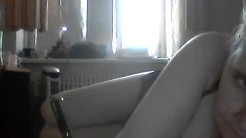 Snapshot of princesse_stay chatting on 07-06-26, 04:20 penishumiliation online show from 07-06-26, 04:20