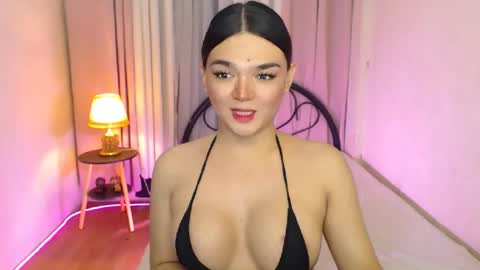 Snapshot of princesshugecumontop chatting on 07-18-26, 09:40 PrincessDONT FORGET TO FOLLOW ME online show from 07-18-26, 09:40