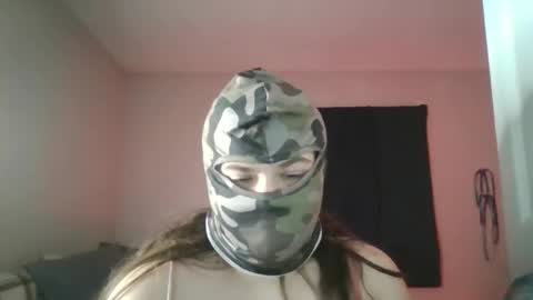 Snapshot of princessicekitten chatting on 03-14-26, 01:44 princessicekitten online show from 03-14-26, 01:44