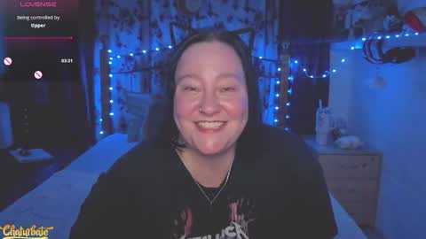 Snapshot of princesslux18 chatting on 02-23-26, 08:06 Lux Alot Luxi online show from 02-23-26, 08:06