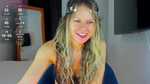 princessmariana25 online show from 11-30-25, 05:50