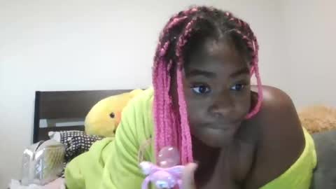 Prxncess Paci online show from 10-24-25, 05:48