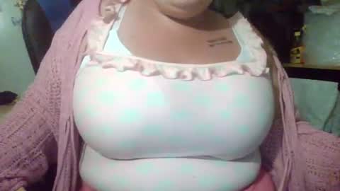 Snapshot of princessprettipussi89 chatting on 06-17-26, 03:53 princessprettipussi89 online show from 06-17-26, 03:53