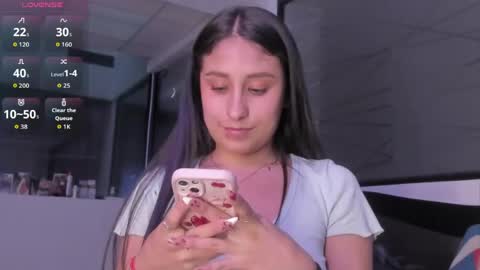 Snapshot of princesstina06 chatting on 06-04-26, 09:54 Valentina online show from 06-04-26, 09:54