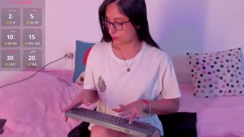 Valentina online show from 07-14-26, 10:59