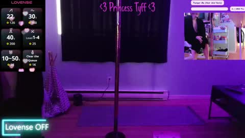 Tyff et Blast online show from 04-14-26, 01:06