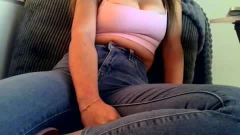 Snapshot of princessxxx33ddi chatting on 03-01-26, 10:17 princesstits online show from 03-01-26, 10:17