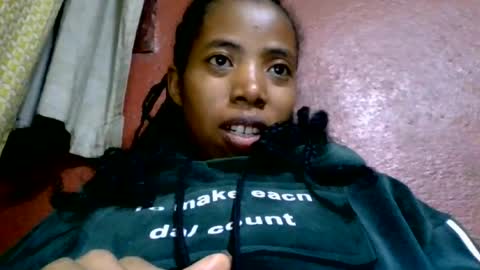 Snapshot of prisca880319 chatting on 06-28-26, 04:02 prisca880319 online show from 06-28-26, 04:02