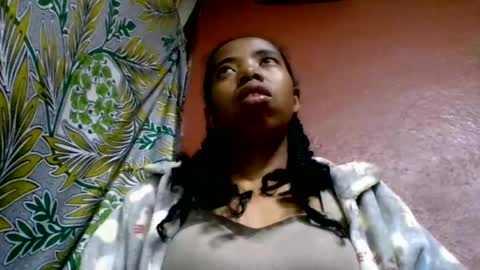 Snapshot of prisca880319 chatting on 07-01-26, 06:48 prisca880319 online show from 07-01-26, 06:48