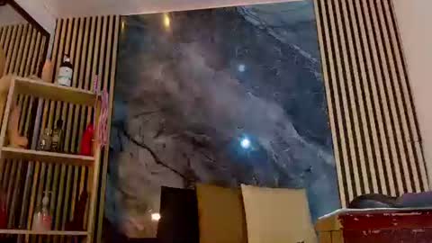 priscilarainbow online show from 10-04-25, 09:13