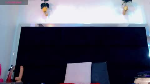 priscilarainbow online show from 07-01-26, 07:24