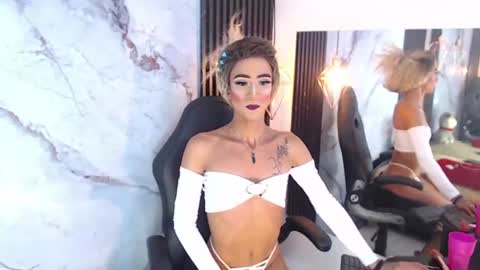 priscilarainbow online show from 07-26-26, 04:31