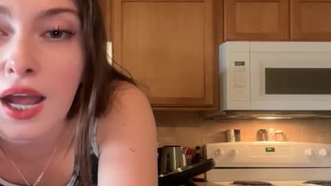 Snapshot of prism50 chatting on 10-23-25, 09:02 Prism online show from 10-23-25, 09:02