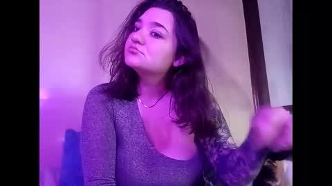 Snapshot of prismm_ chatting on 11-01-25, 04:42 prismm_ online show from 11-01-25, 04:42