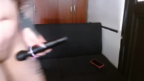 Snapshot of prismm_ chatting on 11-20-25, 01:33 prismm_ online show from 11-20-25, 01:33