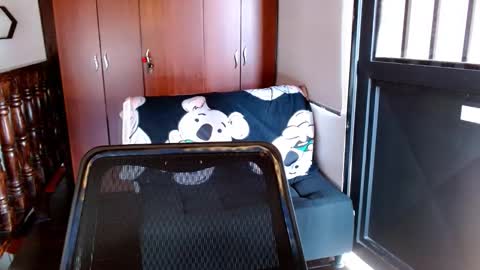 Snapshot of prismm_ chatting on 12-05-25, 01:52 prismm_ online show from 12-05-25, 01:52