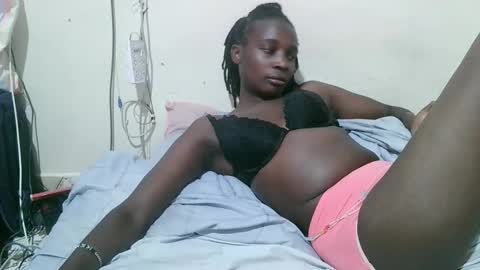 pritty_amber online show from 03-11-26, 07:25