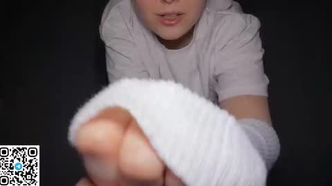 moli online show from 04-13-26, 02:22