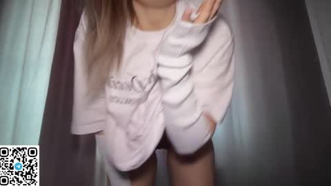 moli online show from 04-14-26, 09:48