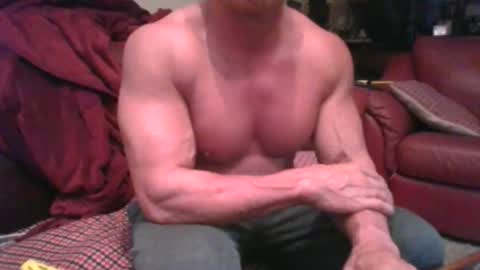 Snapshot of probody chatting on 05-05-26, 07:55 MUSCLEGOD online show from 05-05-26, 07:55