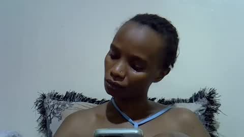 Princess online show from 10-19-25, 04:51