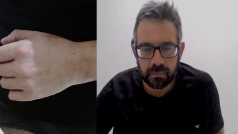 Snapshot of professional_manbd chatting on 01-04-25, 04:44 Professional manBD online show from 01-04-25, 04:44