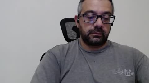 Snapshot of professional_manbd chatting on 11-12-25, 11:47 Professional manBD online show from 11-12-25, 11:47