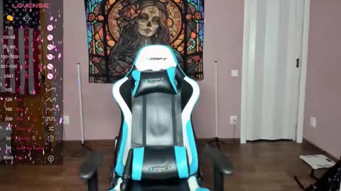 Snapshot of project_hisoka44 chatting on 11-23-25, 06:35 Di online show from 11-23-25, 06:35