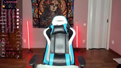 Snapshot of project_hisoka44 chatting on 12-16-25, 02:38 Di online show from 12-16-25, 02:38