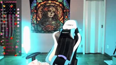 Snapshot of project_hisoka44 chatting on 01-19-26, 12:42 Di online show from 01-19-26, 12:42