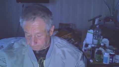 projectorepson online show from 04-21-26, 06:44