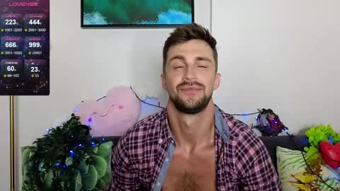 Snapshot of promethe_us chatting on 02-23-25, 05:18 Prometheus original online show from 02-23-25, 05:18