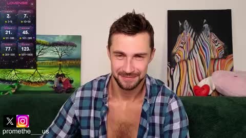 Snapshot of promethe_us chatting on 10-15-25, 09:09 Prometheus original online show from 10-15-25, 09:09