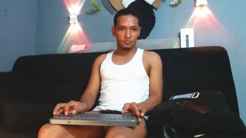Grande y Gruesa online show from 07-04-26, 03:24